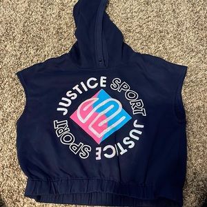 Adorable hooded sleeveless sweat shirt